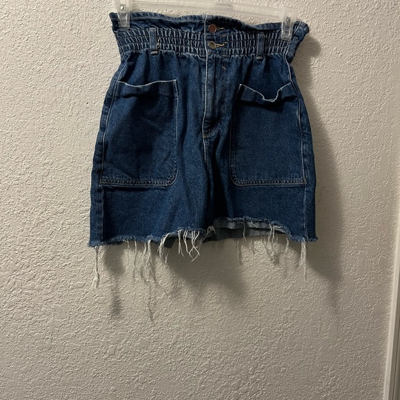 Zara Pants - Zara high waist Paper Bag Denim Shorts